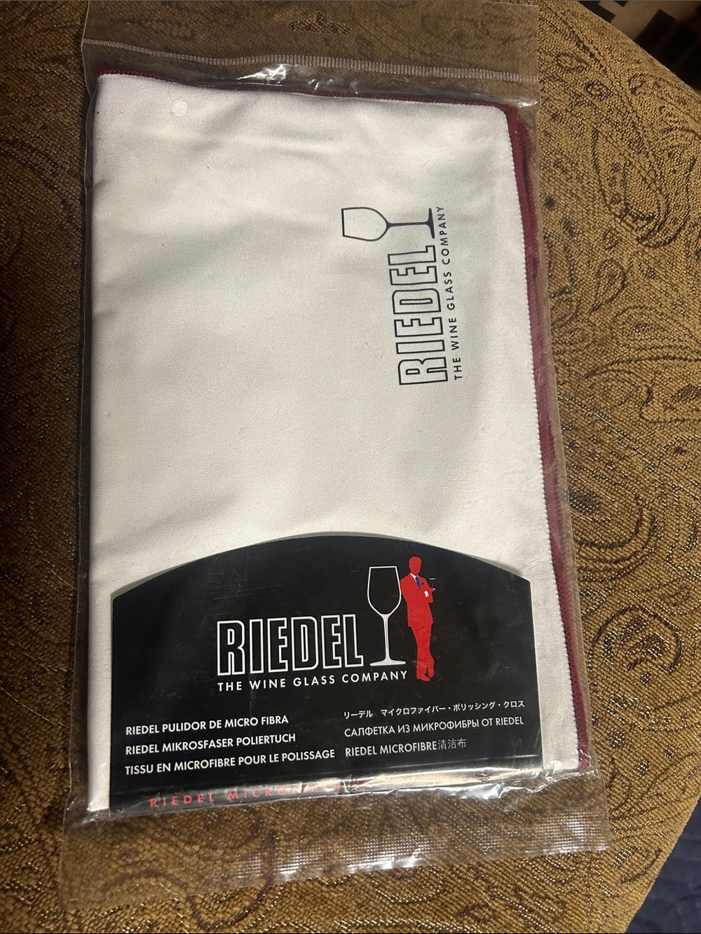 Riedel White Microfiber Polishing Cloth with Burgundy Trim
